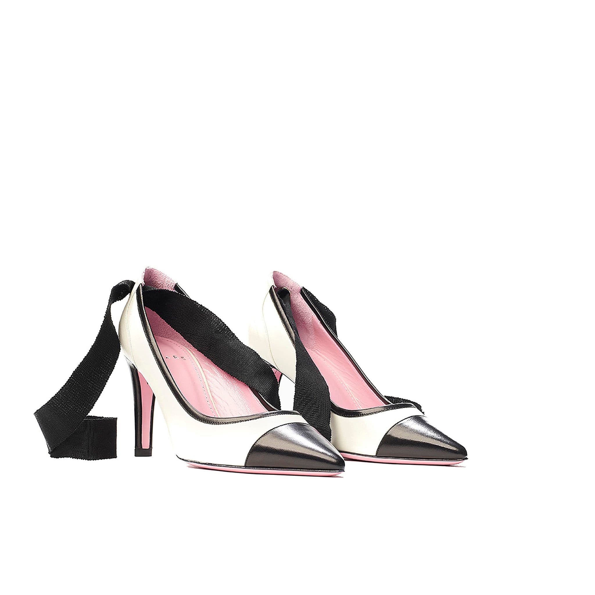 Ribbon tie pump in cream/black leather 3/4 view