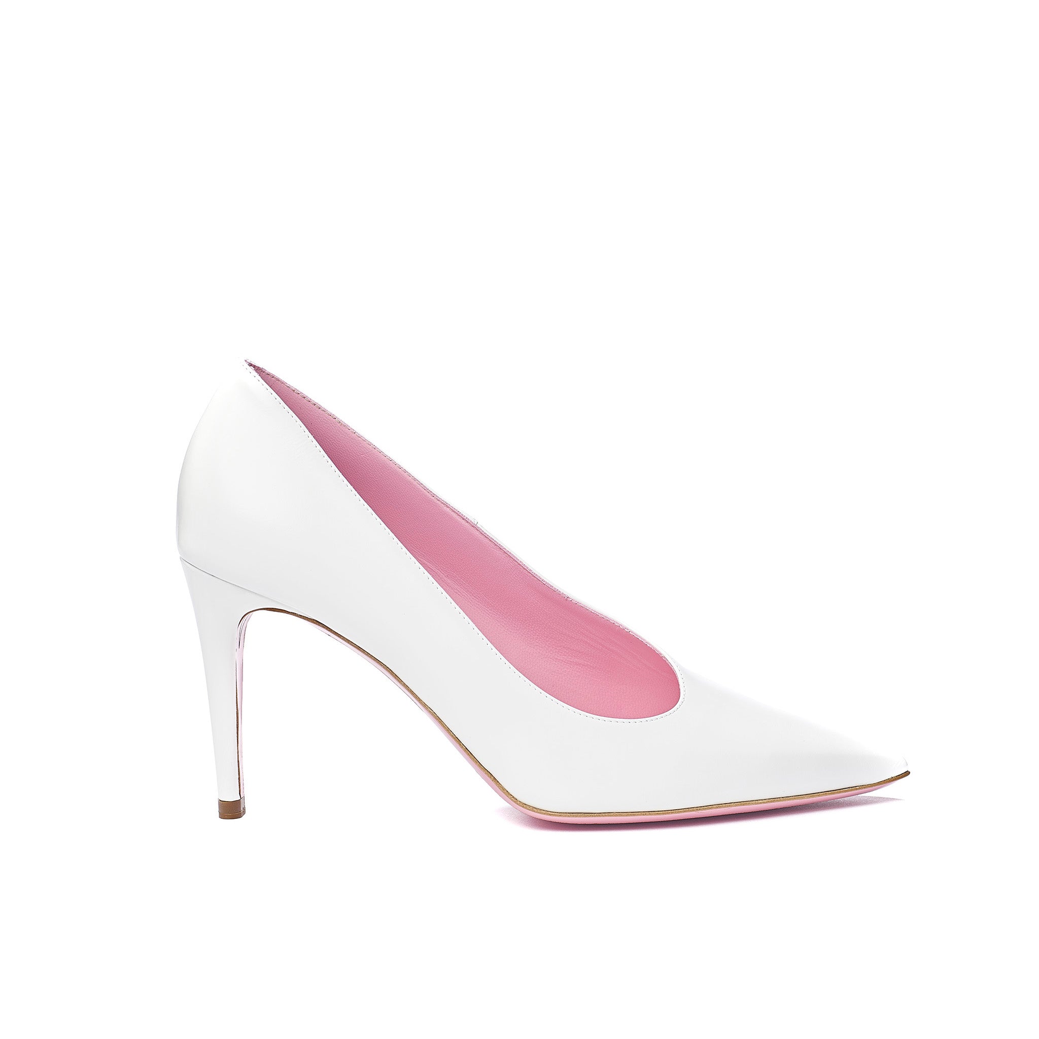 Phare Asymmetrical pump in chalk leather
